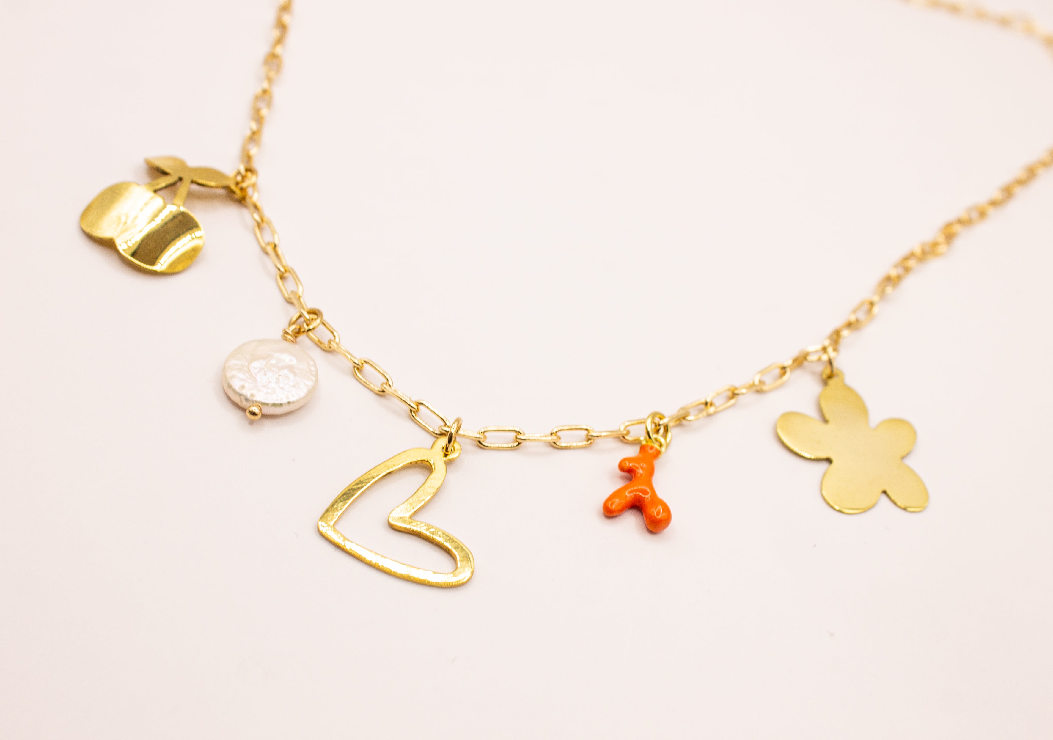 Collar Cherry Love