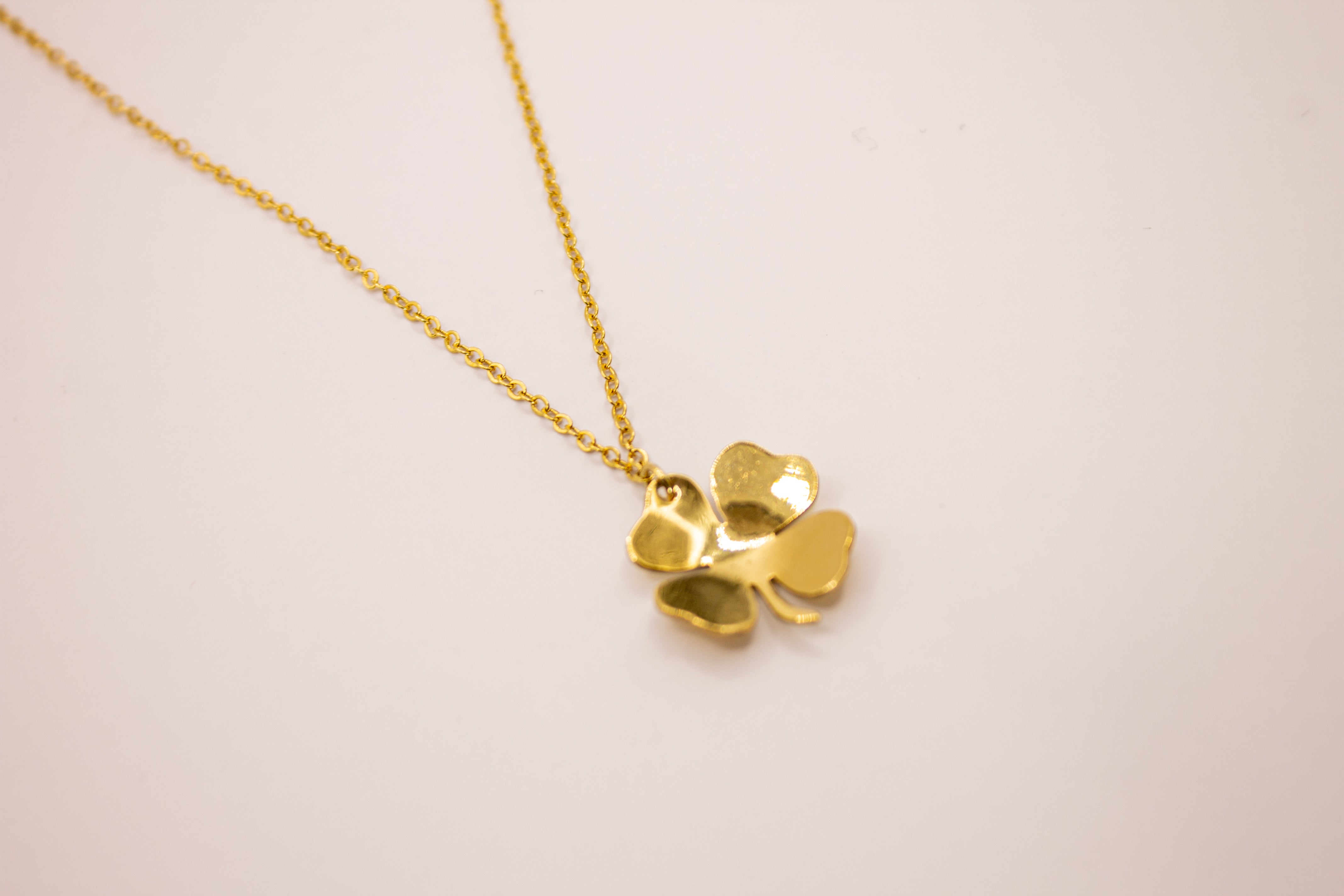 Collar Trébol